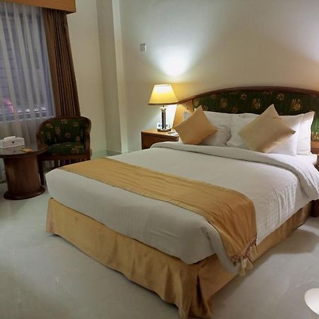 Hotel Lake Castle - Parkview Dhaka Buitenkant foto
