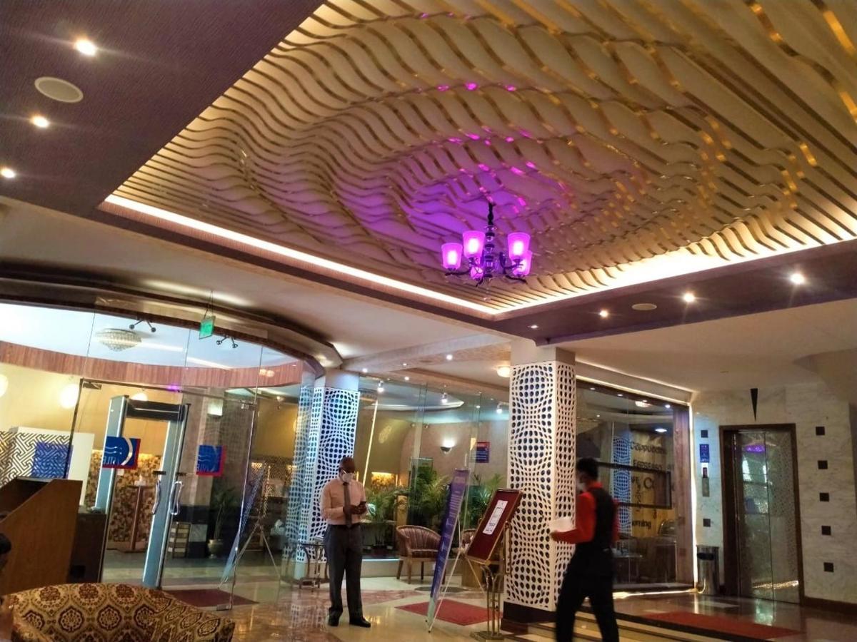 Hotel Lake Castle - Parkview Dhaka Buitenkant foto